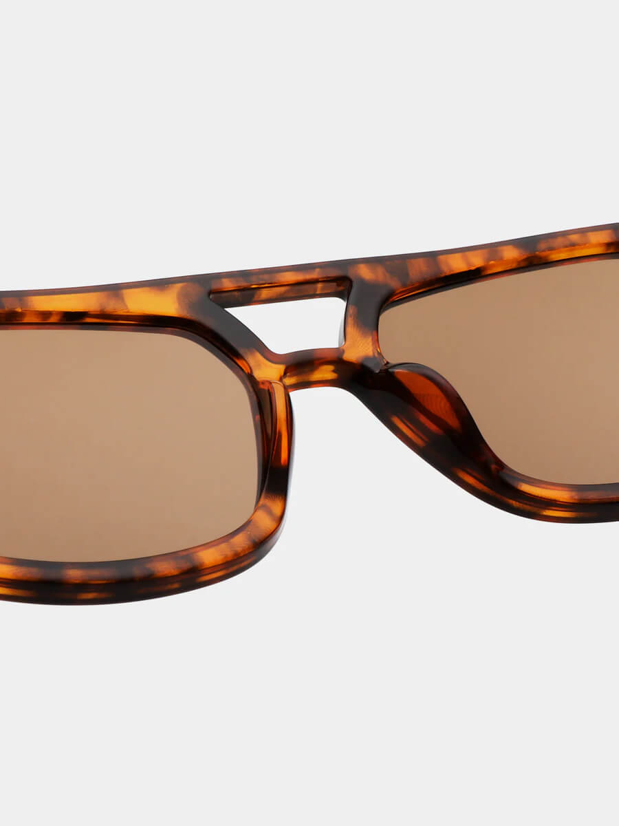 A.KJAERBEDE Kaya sunglasses - Havana