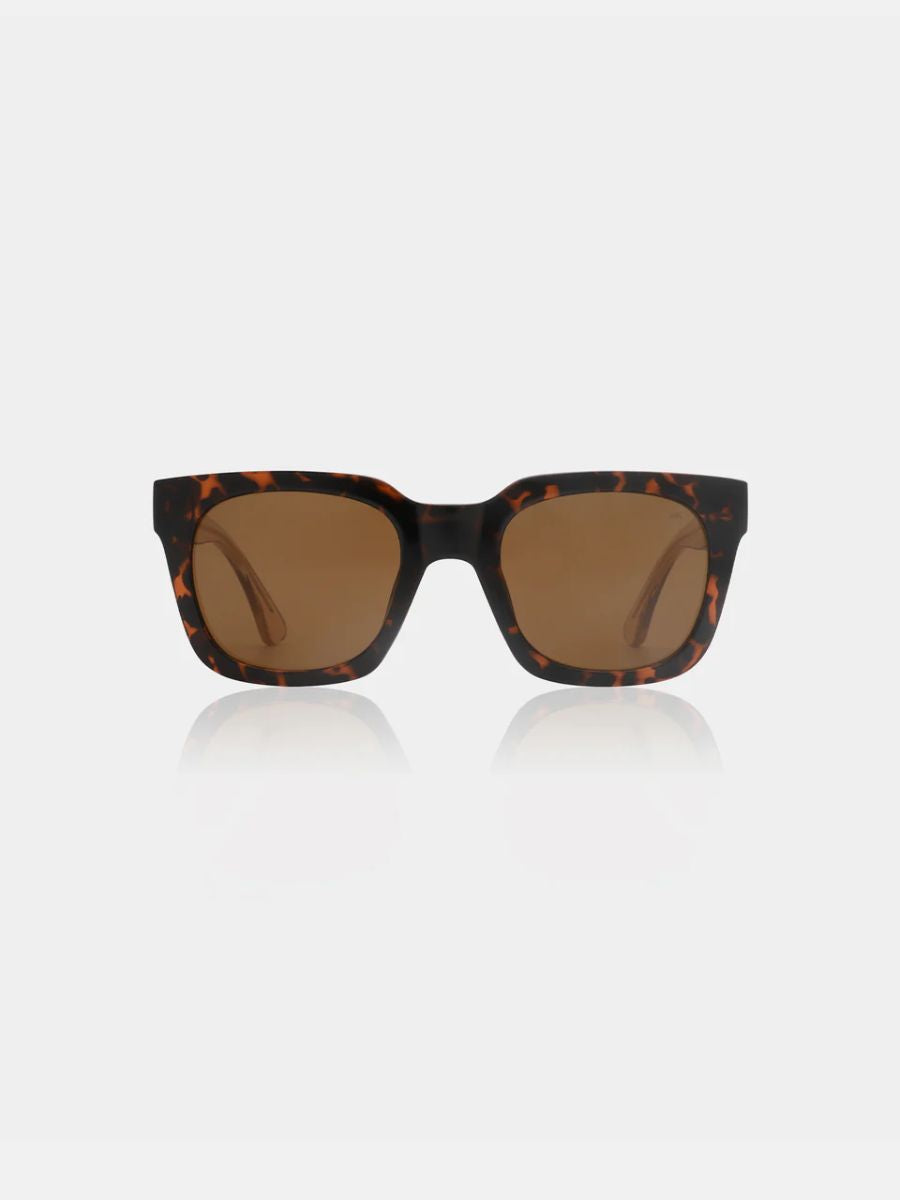 A.KJÆRBEDE - Nancy Sunglasses - Demi Tortoise