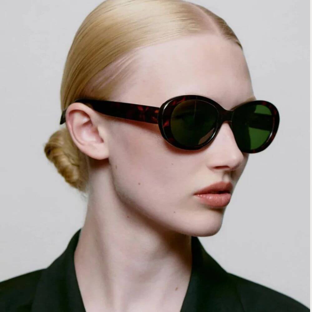 A.KJÆRBEDE
Anma Sunglasses - Demi Tortoise