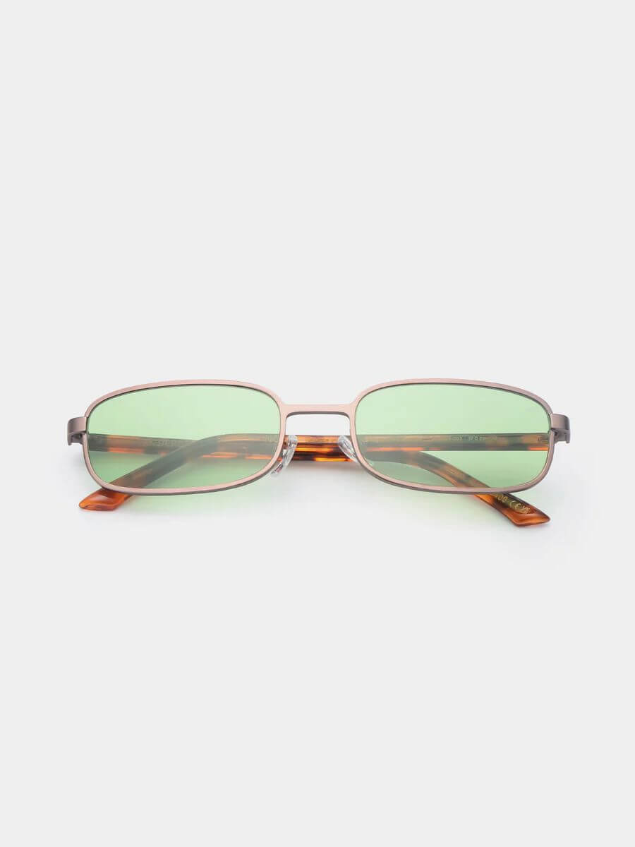 A.Kjaerbede Noah Sunglasses in Matte Gun Metal Havana. Green tinted lens, metal frame, tortoiseshell side frame.
