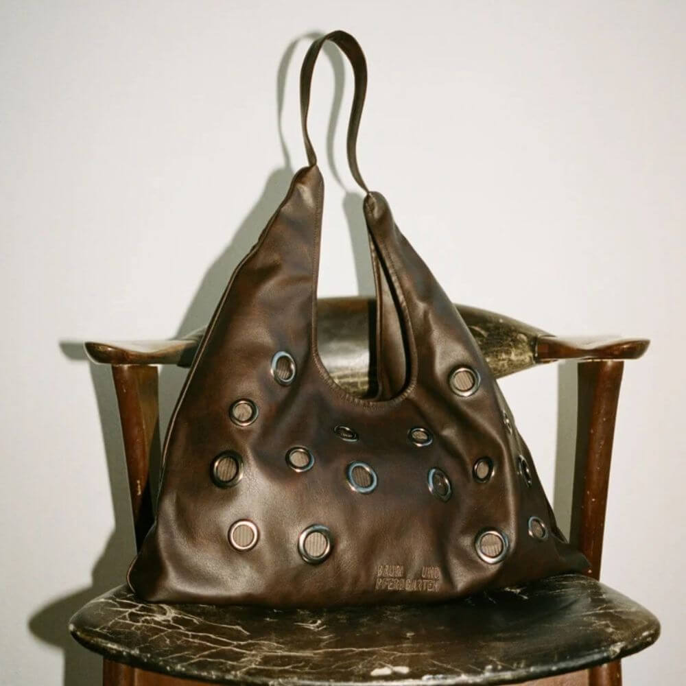 BAUM UND PFERDGARTEN
Kleo Bag - Molé Brown