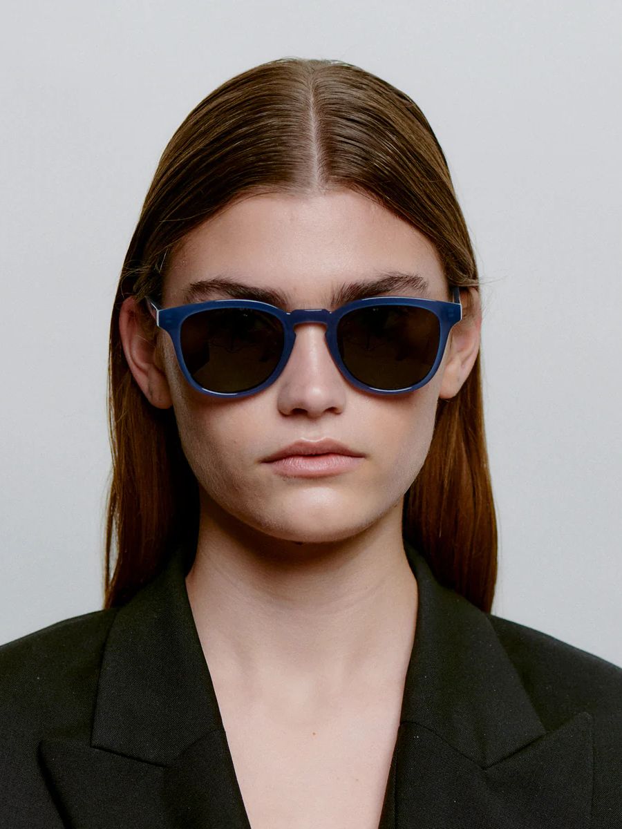 A.KJÆRBEDE Bate Sunglasses - Blue Steel