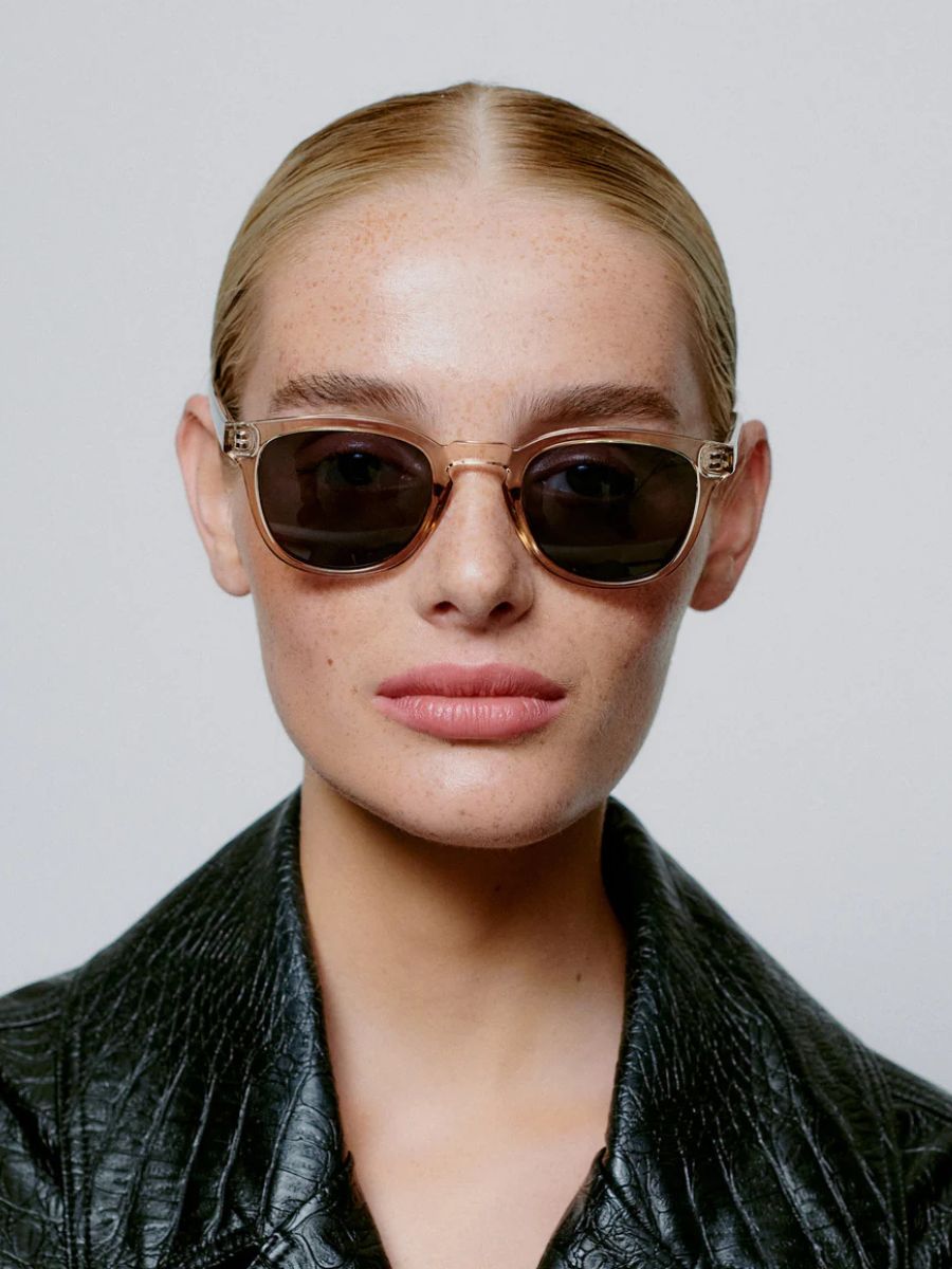 A.KJAERBEDE Bate Sunglasses - Champagne