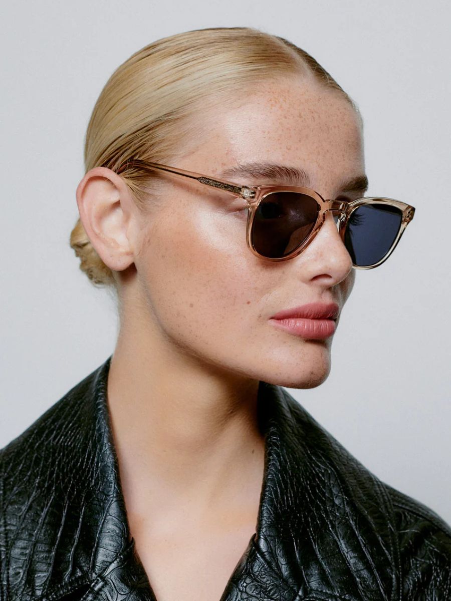A.KJAERBEDE Bate Sunglasses - Champagne