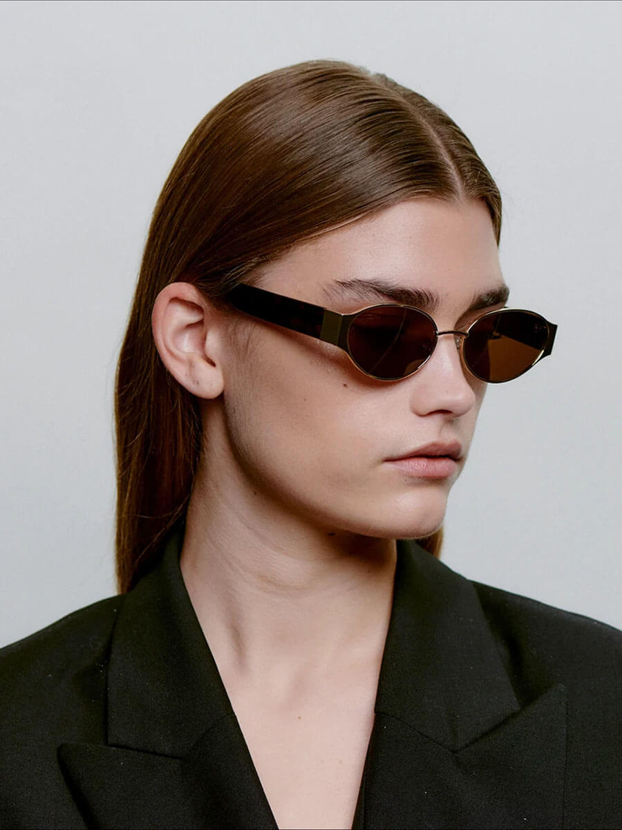A.Kjærbede Bella Sunglasses - Gold Demi Tortoise