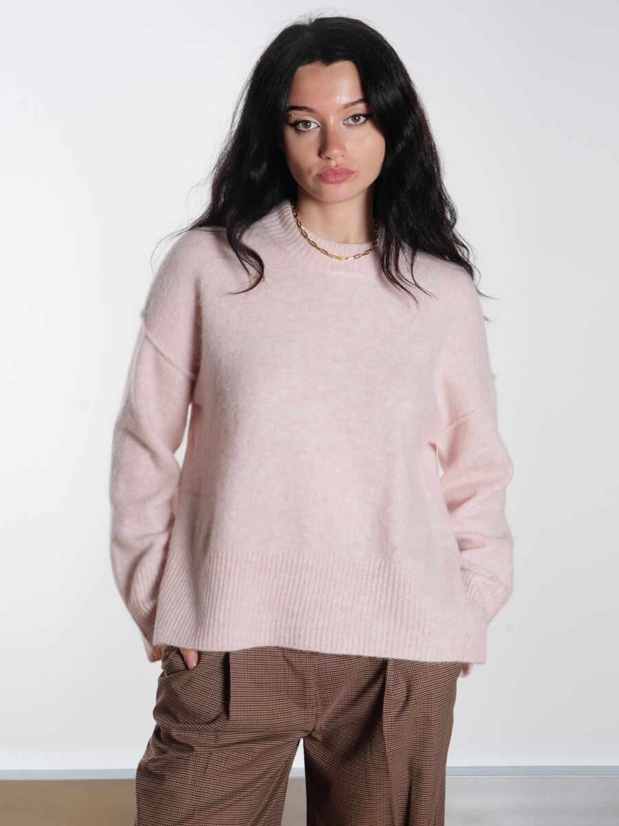 Day Birger et Mikkelsen - Josie Cozy Days RD - Pink Lady
MUNTHE - Lupon Pants
Bukela - Sienna Shoes