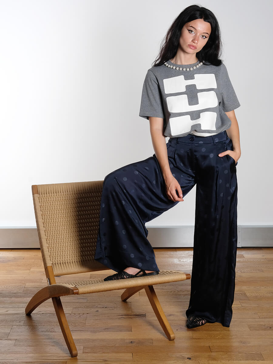 Essentiel Antwerp - Isos T-shirt = Grey/white - Ipants Wide Leg - Navy Hamen Bag - Silver