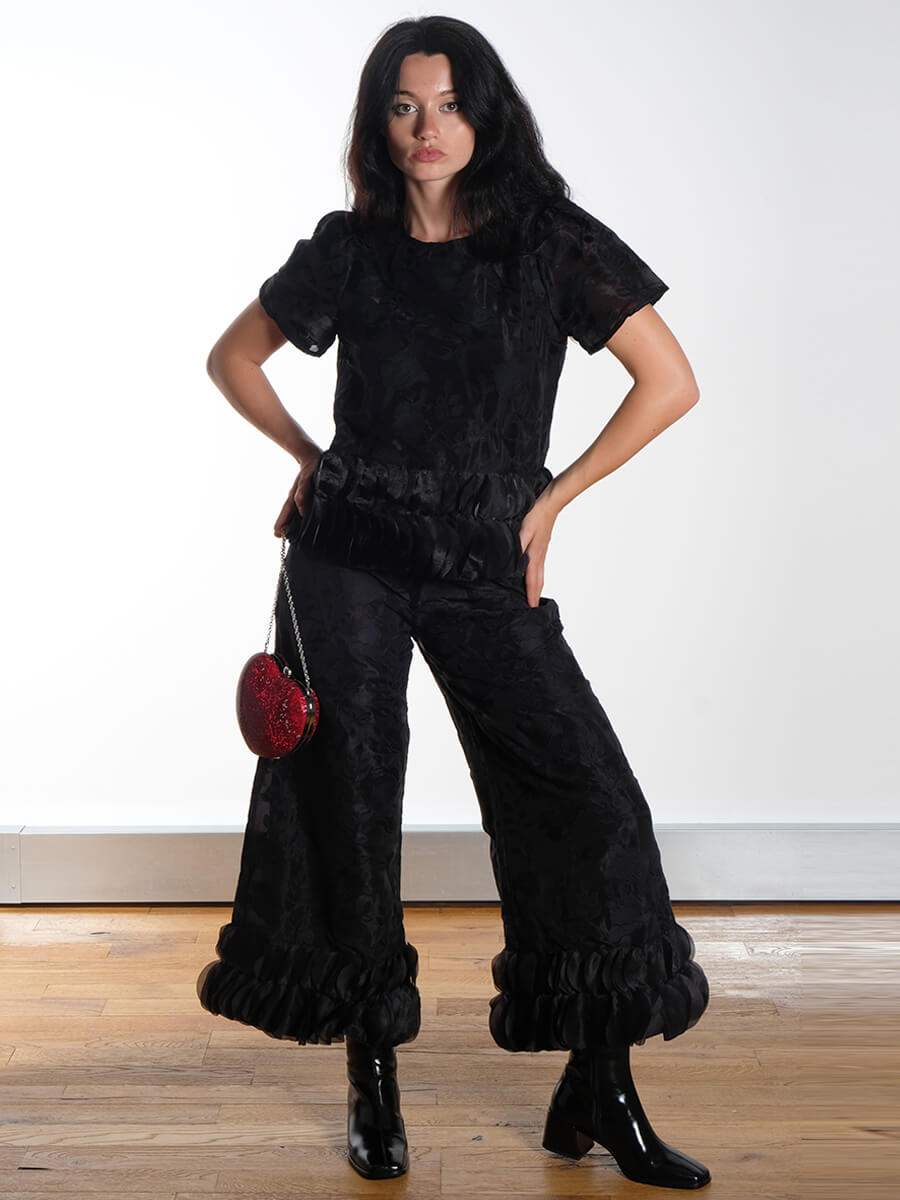Hunkon - Aiko Top - Aiko Trousers - Black
Bukela - Palma Boots - Black
Baum und Pferdgarten - Kenz Bag