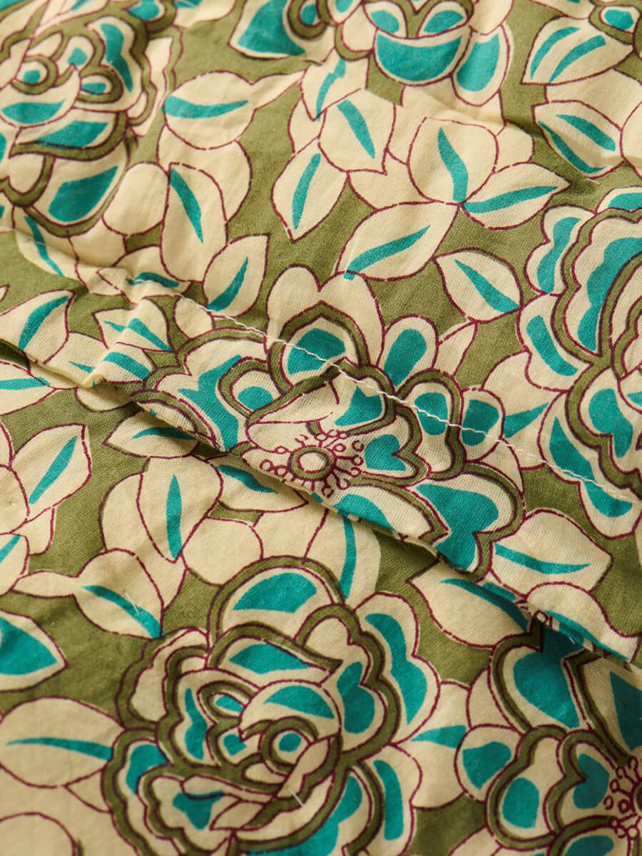 Ib Laursen Clara Quilt - 130 x 170 - Flowers & Turquoise Leaves