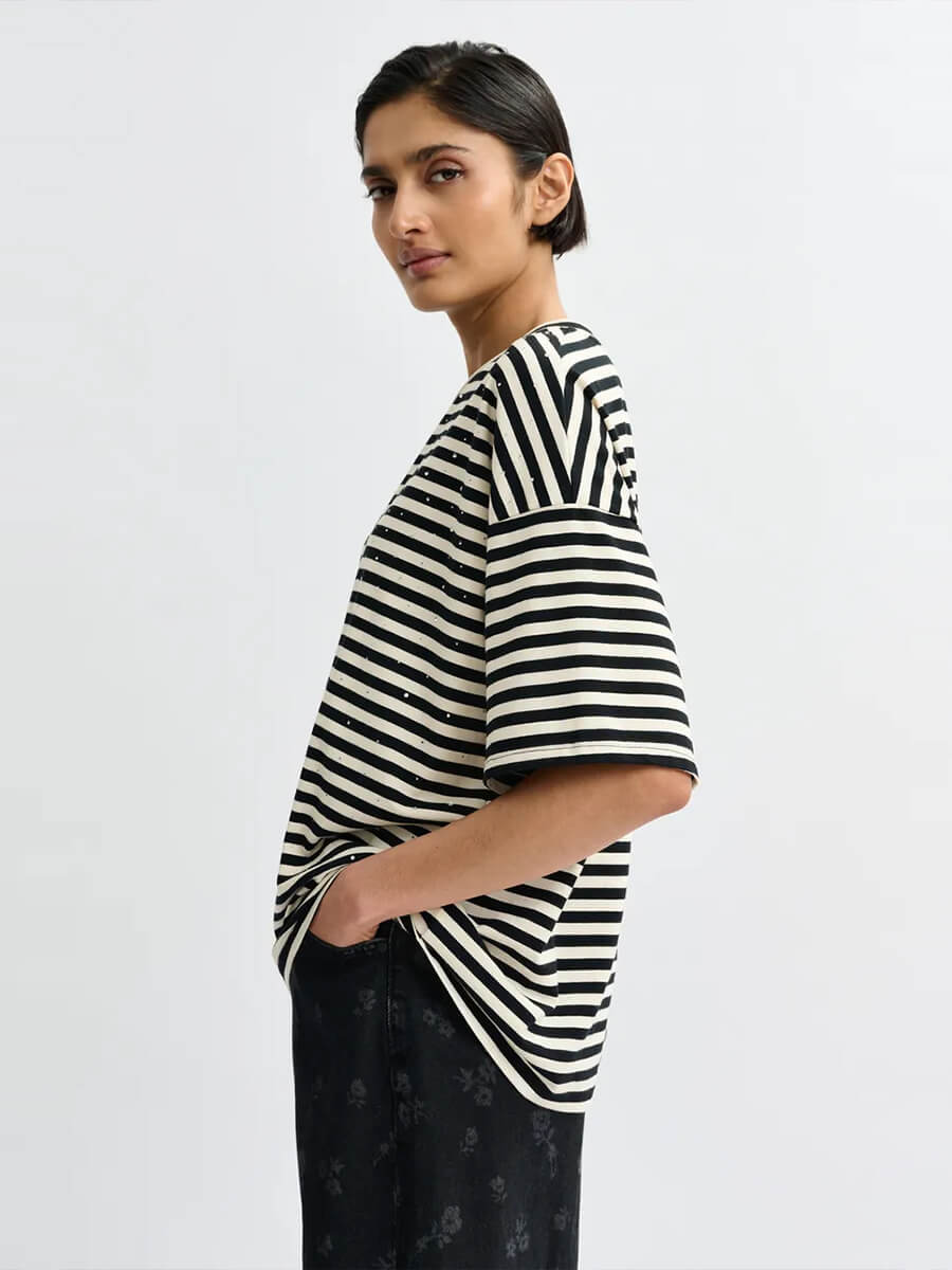 Essentiel Antwerp Joste T-shirt - Off White and Black Stripe
