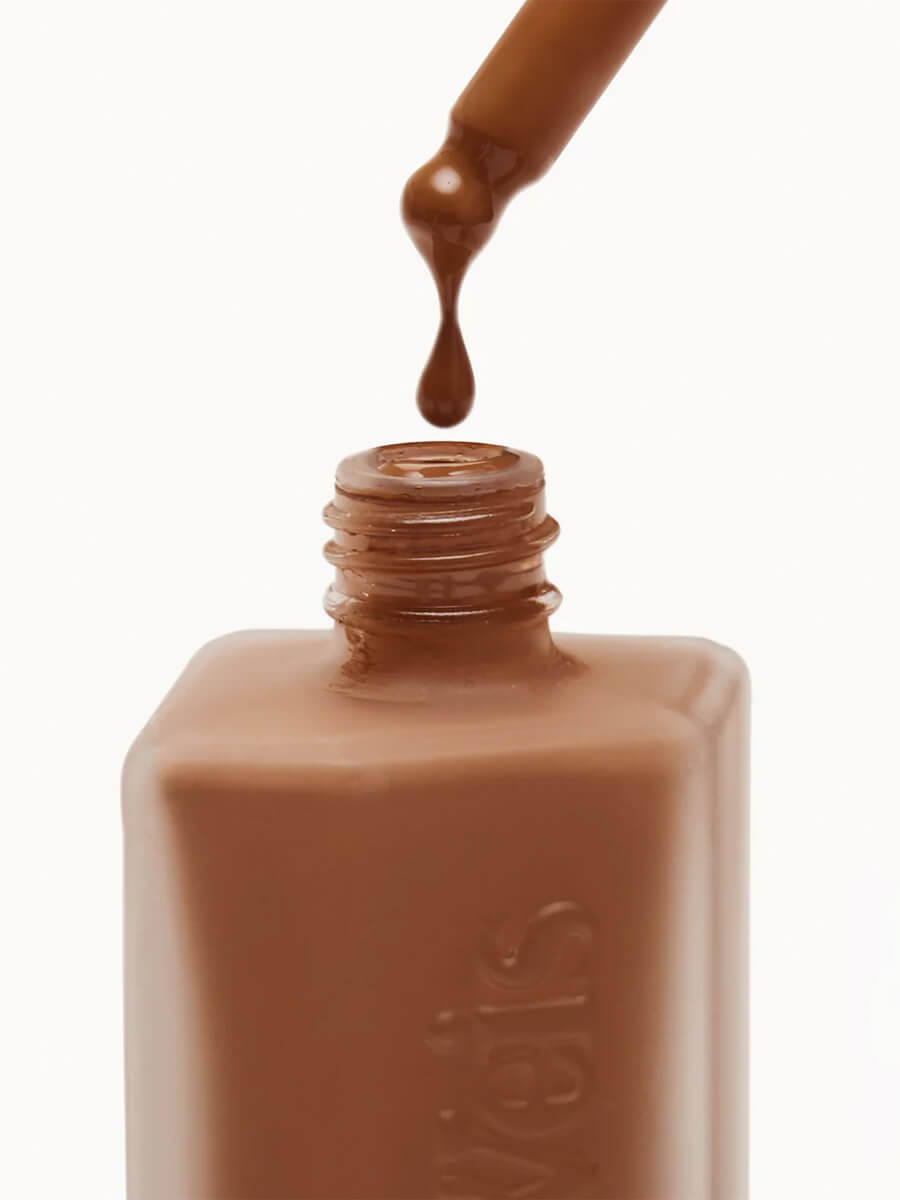 Kjaer Weis Invisible Touch Liquid Foundation - D340_Perfection