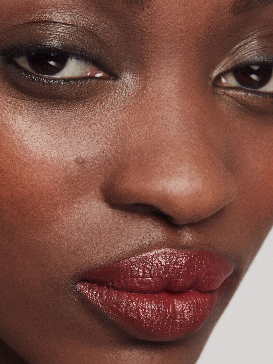 Kjaer Weis Lipstick EFFORTLESS