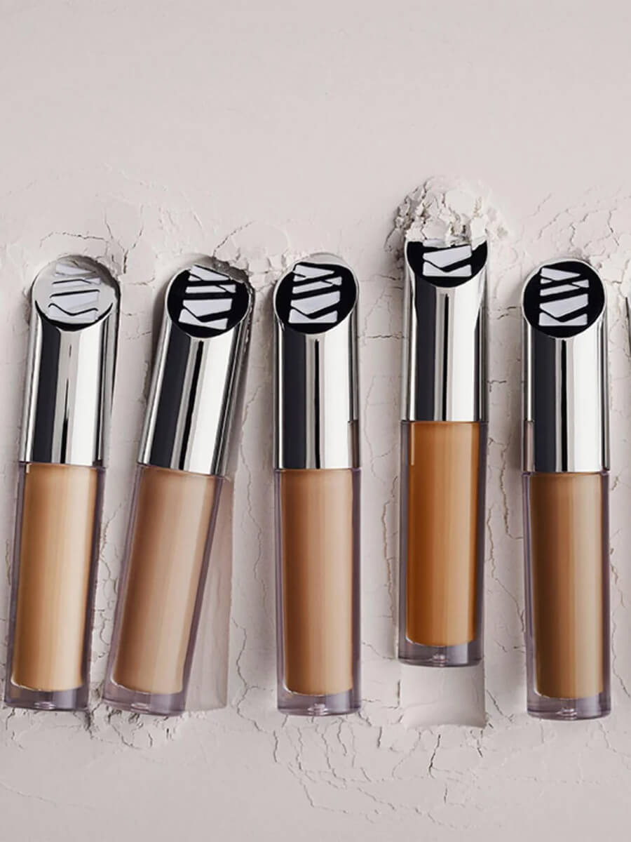 Kjaer Weis Concealer M210_FEATHERY