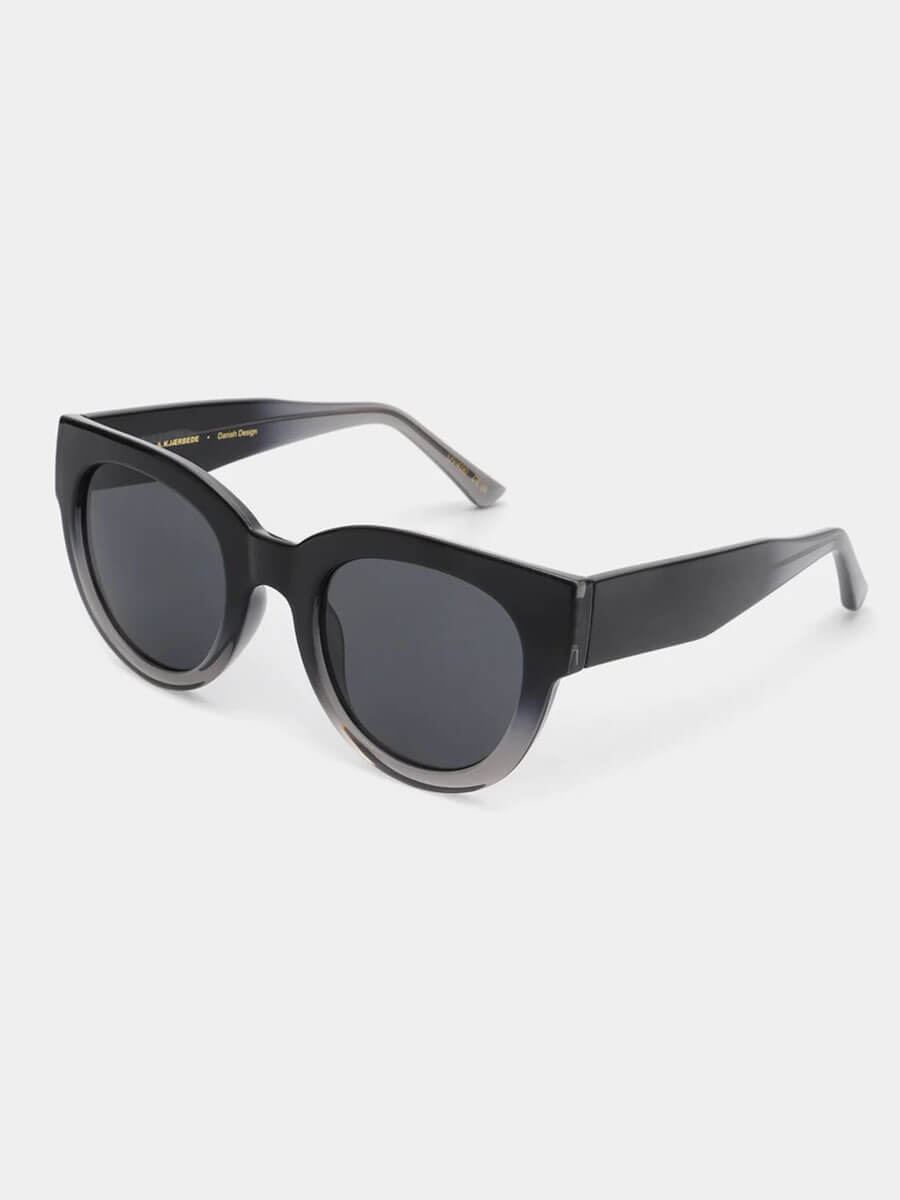 A.KJÆRBEDE
Lilly Sunglasses - Black/Grey Transparent