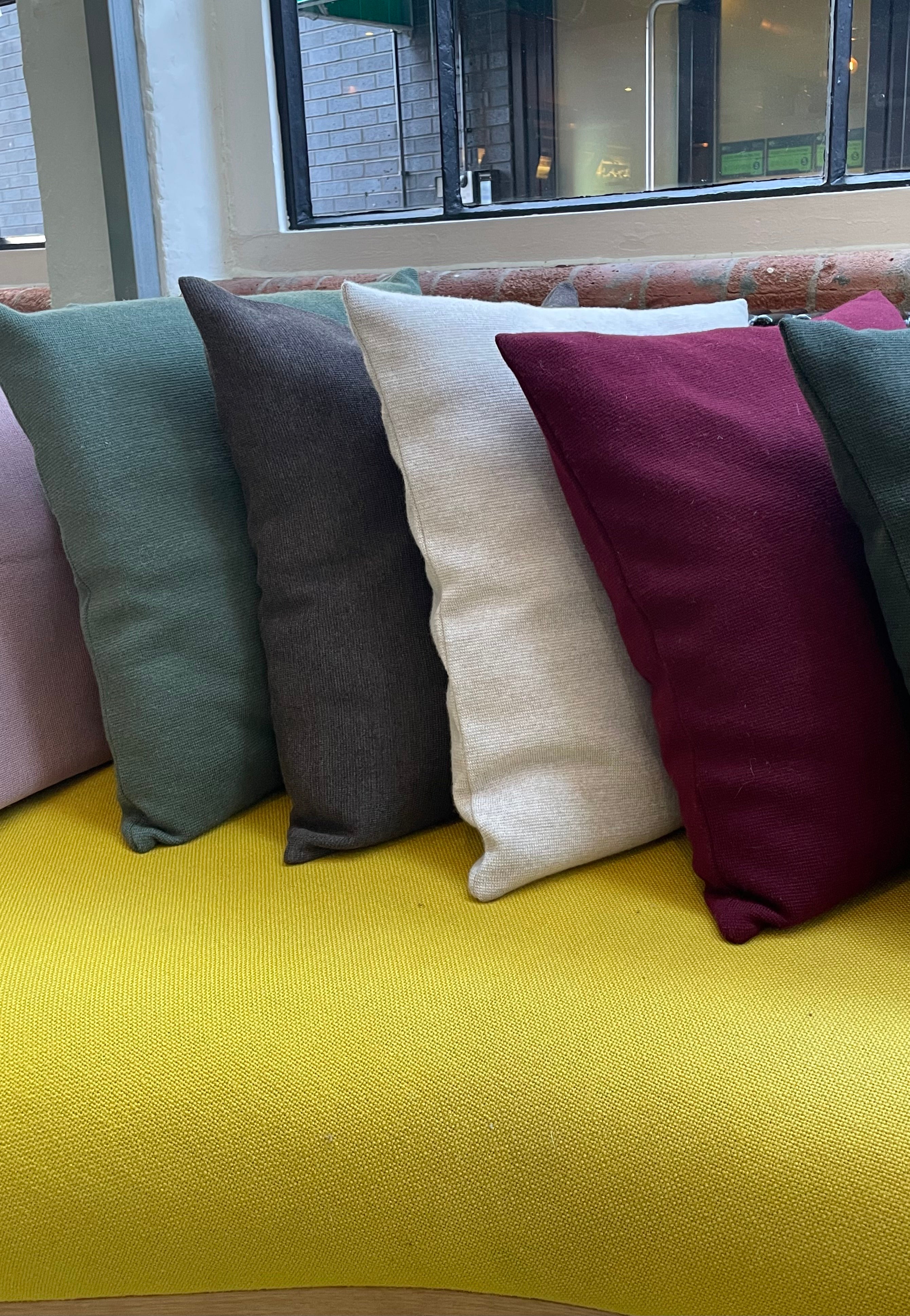 Sibin Merino Pillowcase 50x50 - Dark Melange Green