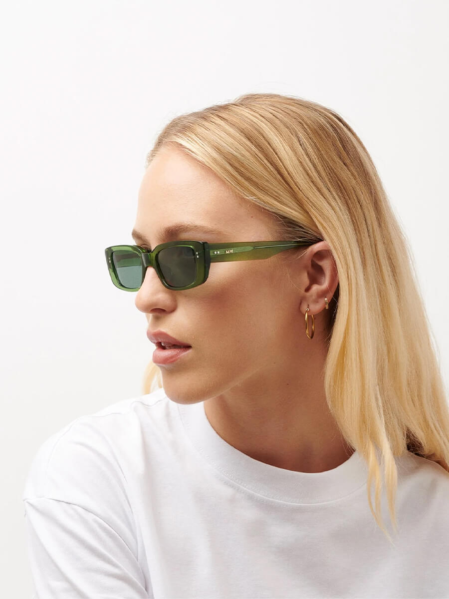 Messy-Weekend-Grace-Sunglasses-Green-Crystal