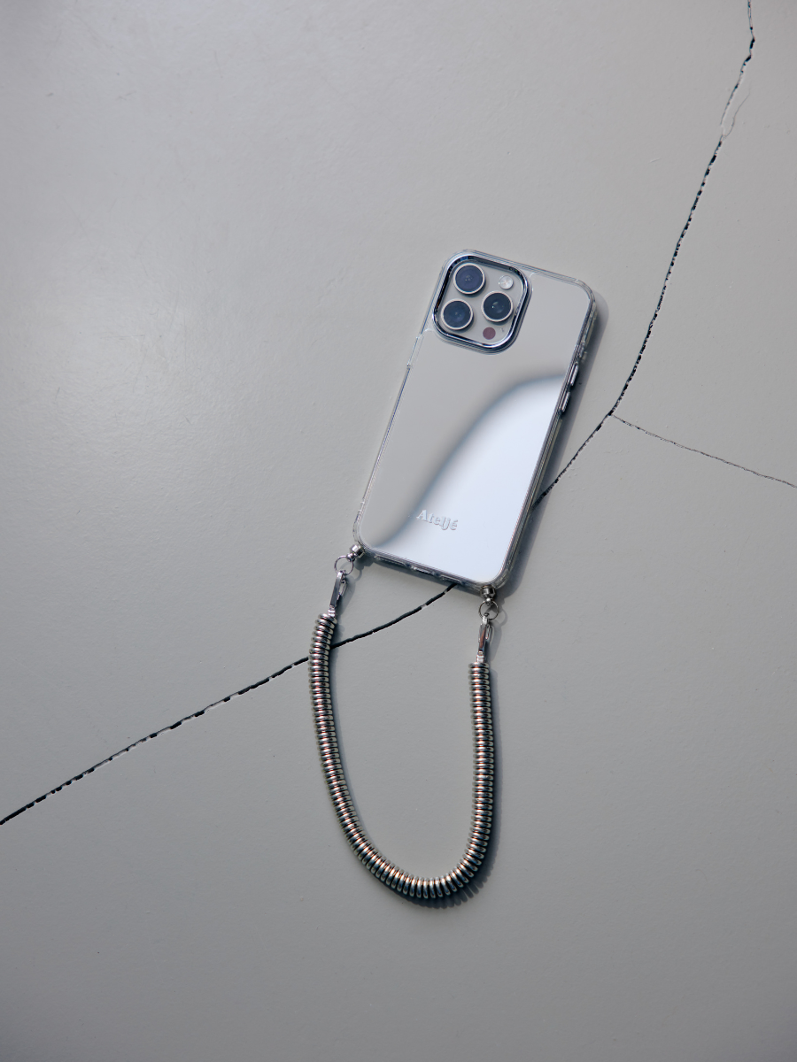 Ateljé Mirror iPhone Case