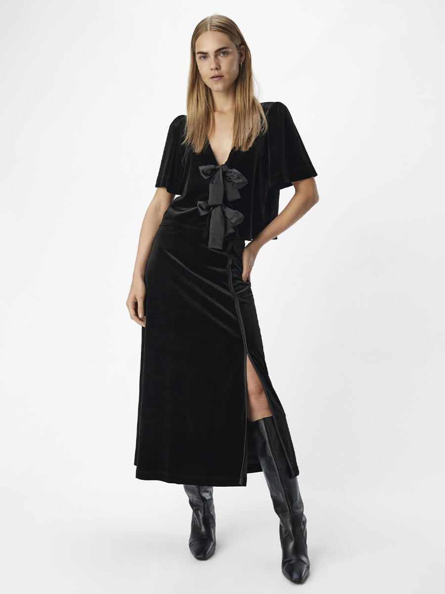 Object-Dit-Velvet-Skirt