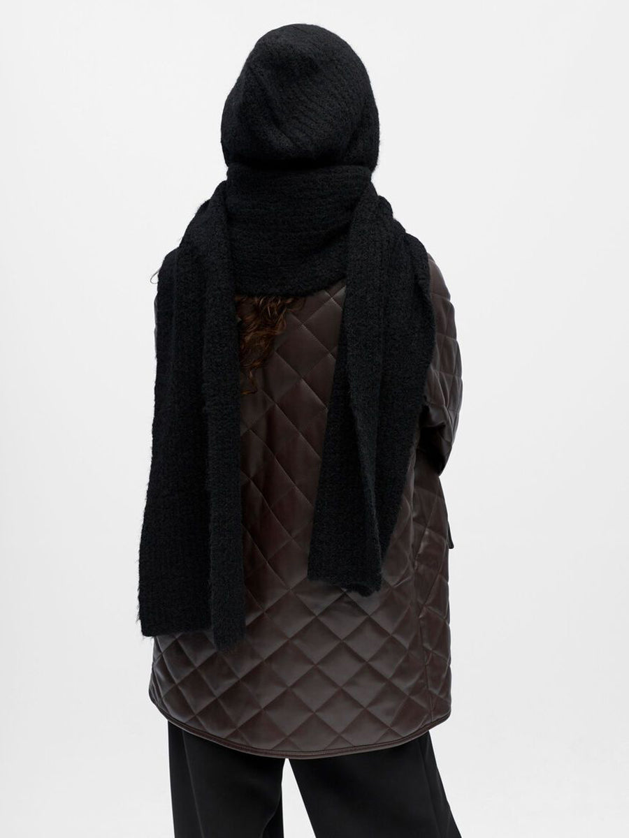 Object Milu Balaclava Knitted Scarf - black