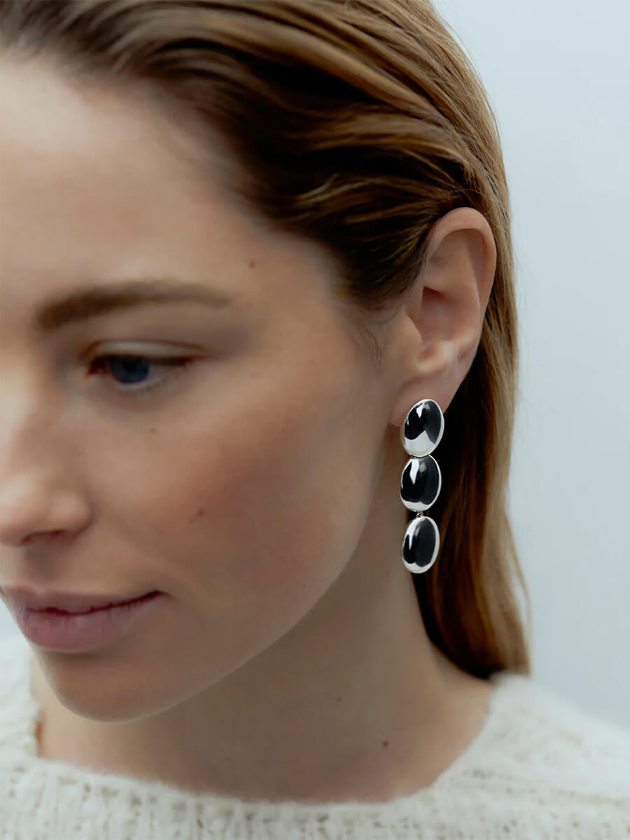 Ragbag-Dualism-Oval-Earrings-Silver