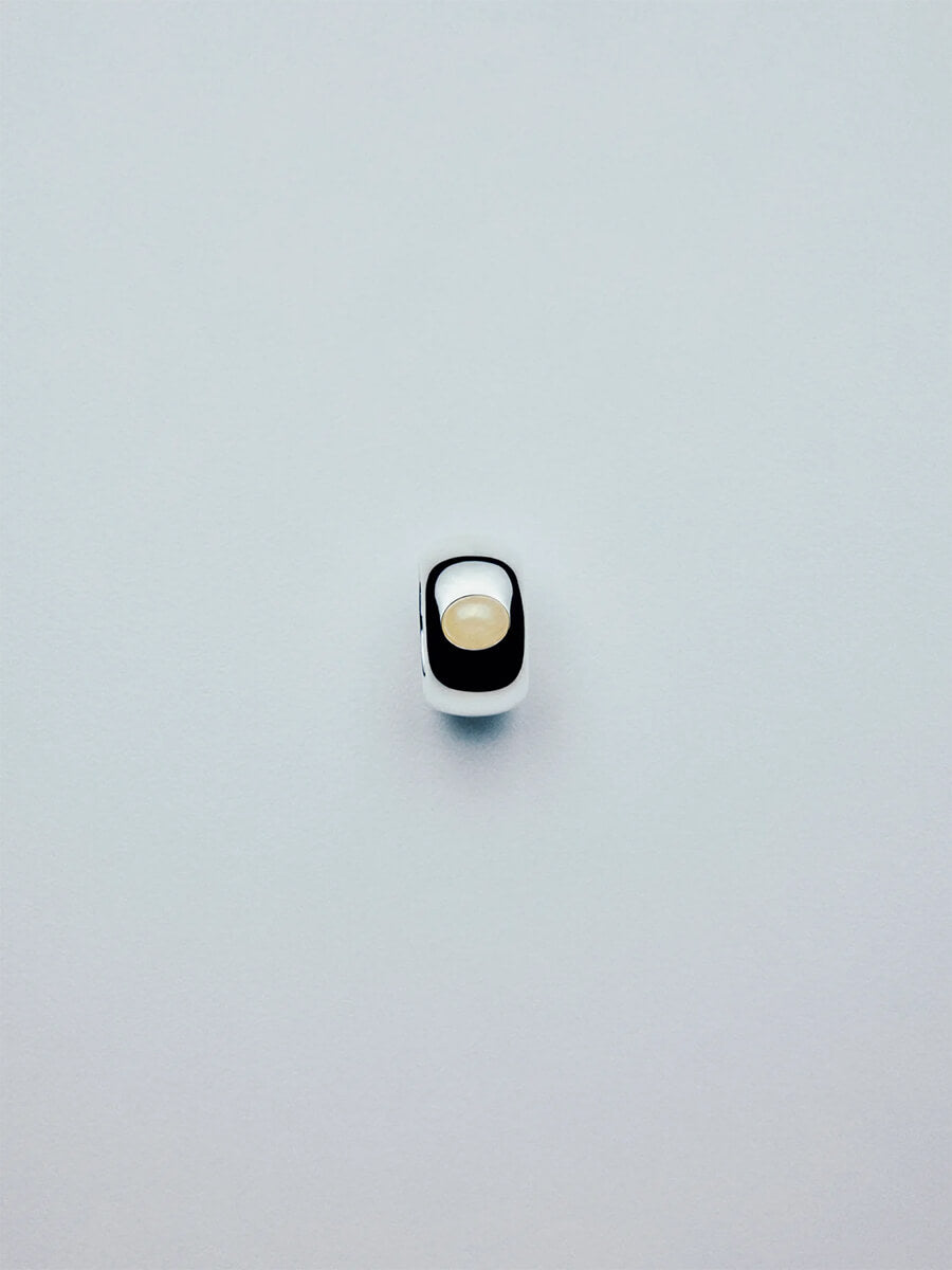 Ragbag-Reflection-Topaz-Ring