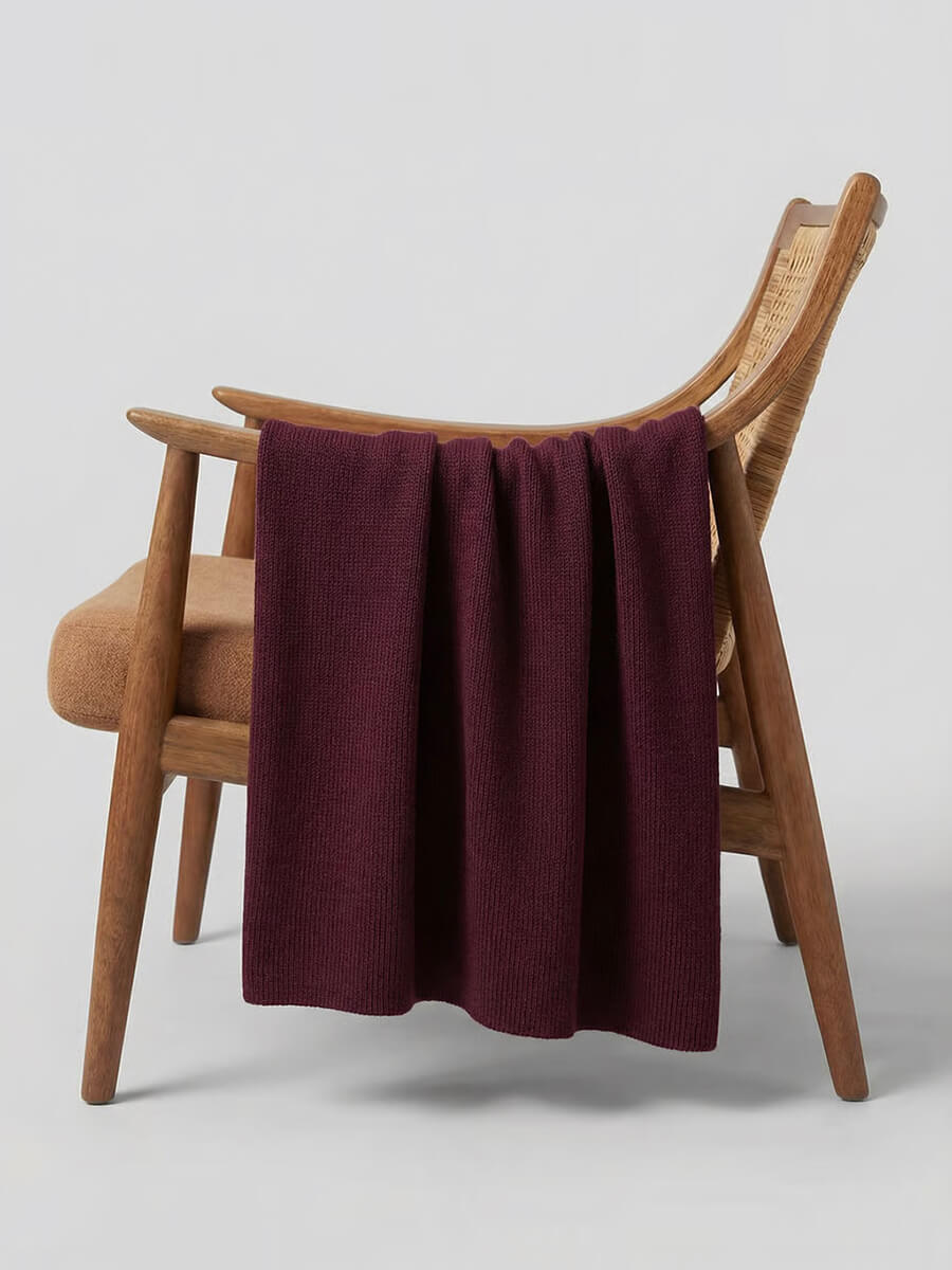 SIBIN LINNEBJERG
Merino Blanket - Burgundy