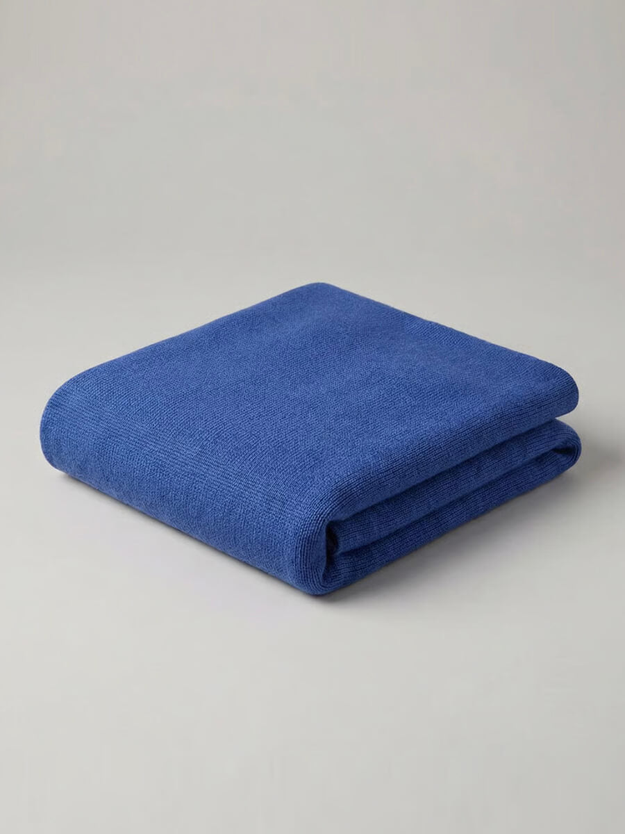 SIBIN LINNEBJERG
Merino Blanket - Crystal Blue