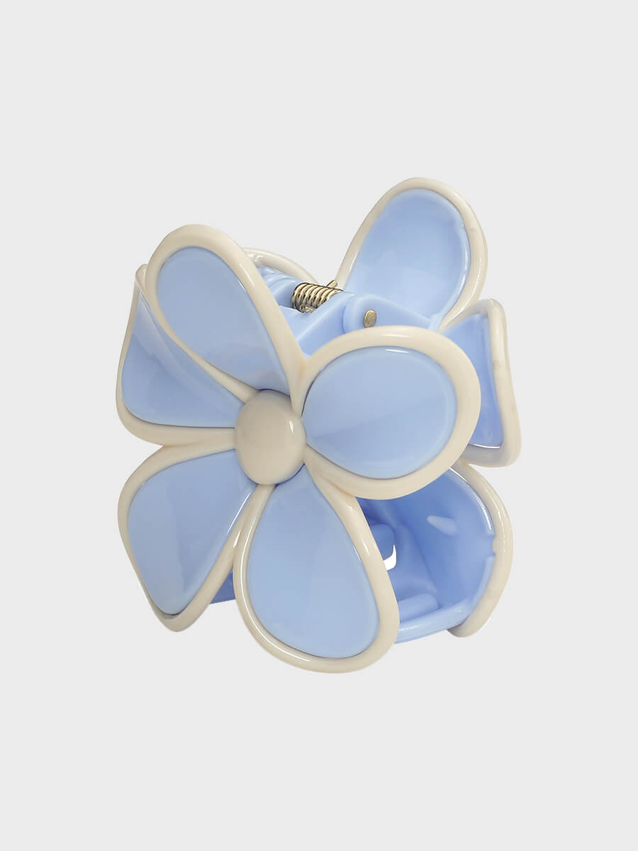 SUI AVA
Buttercup Big Hairgrip - Baby Blue