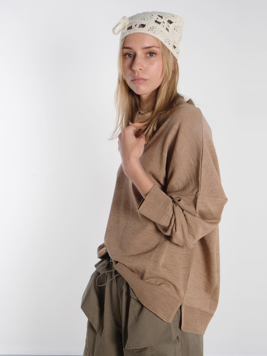 Sibin Linnebjerg- Carmen Jumper - Light Camel Munthe - Unform Pants Bukela - Fadel Sandals