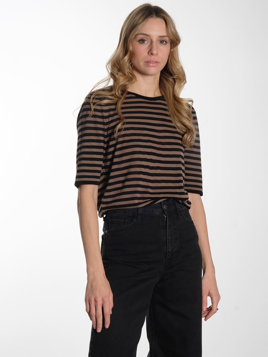 Sibin Linnebjerg Kristin T-Shirt - Black & Mole