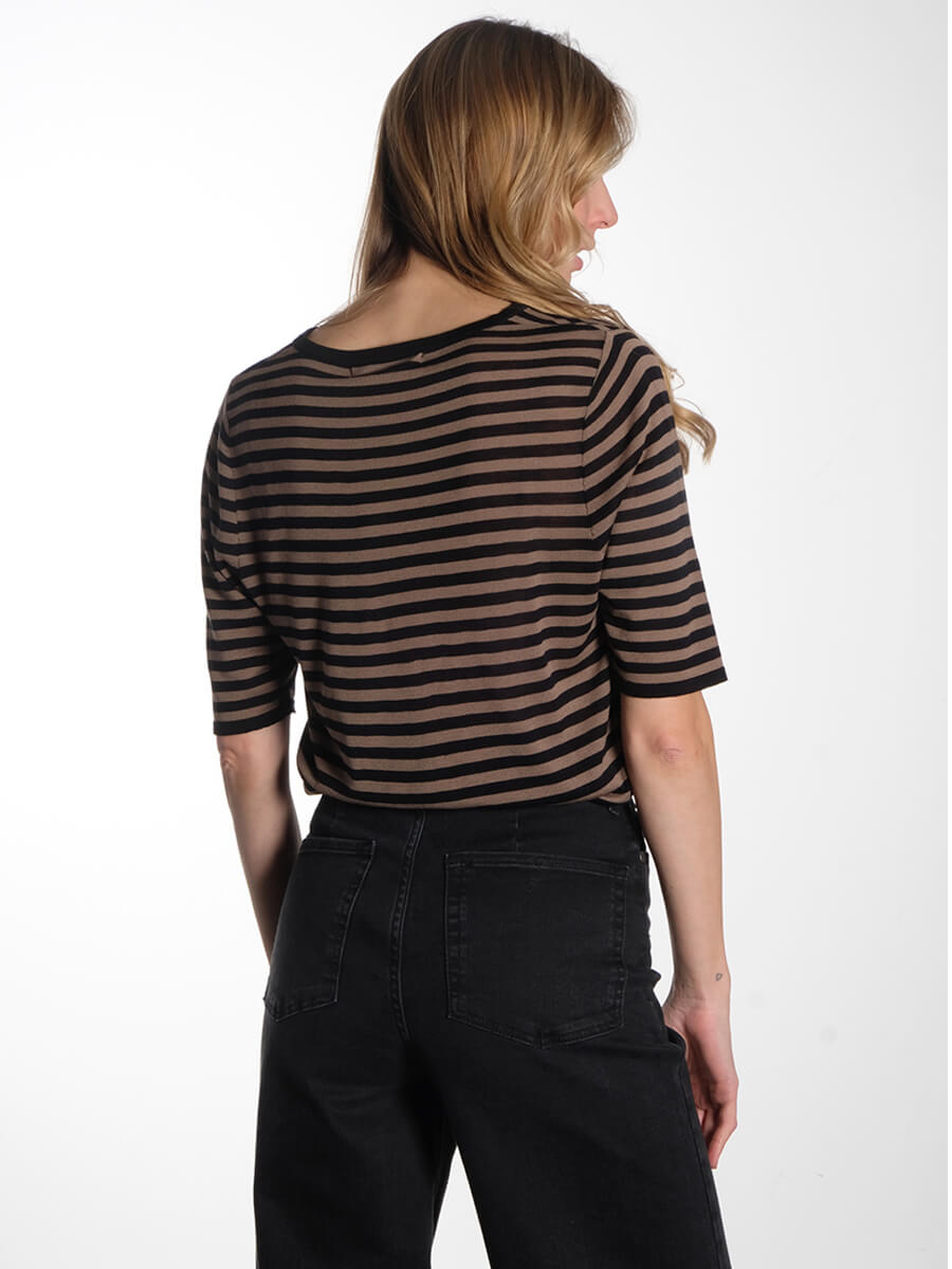 Sibin Linnebjerg Kristin T-Shirt - Black & Mole