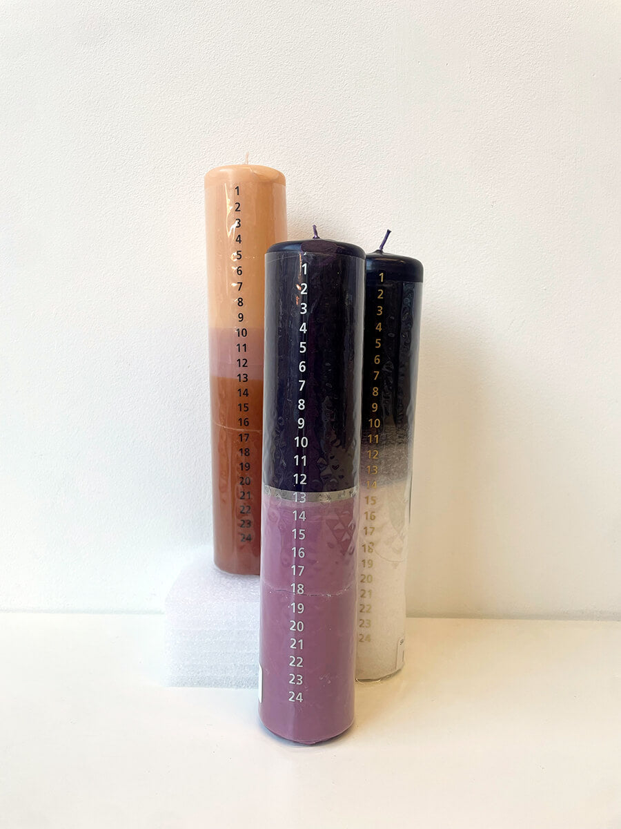 MALENE WAGNER Silu Calendar Pillar Candle - Multi