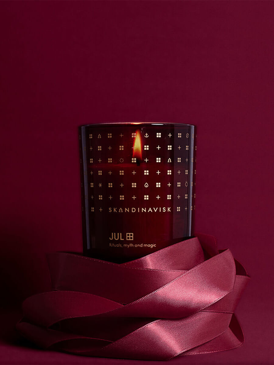 skandinavisk-jul-scented-candle-200g