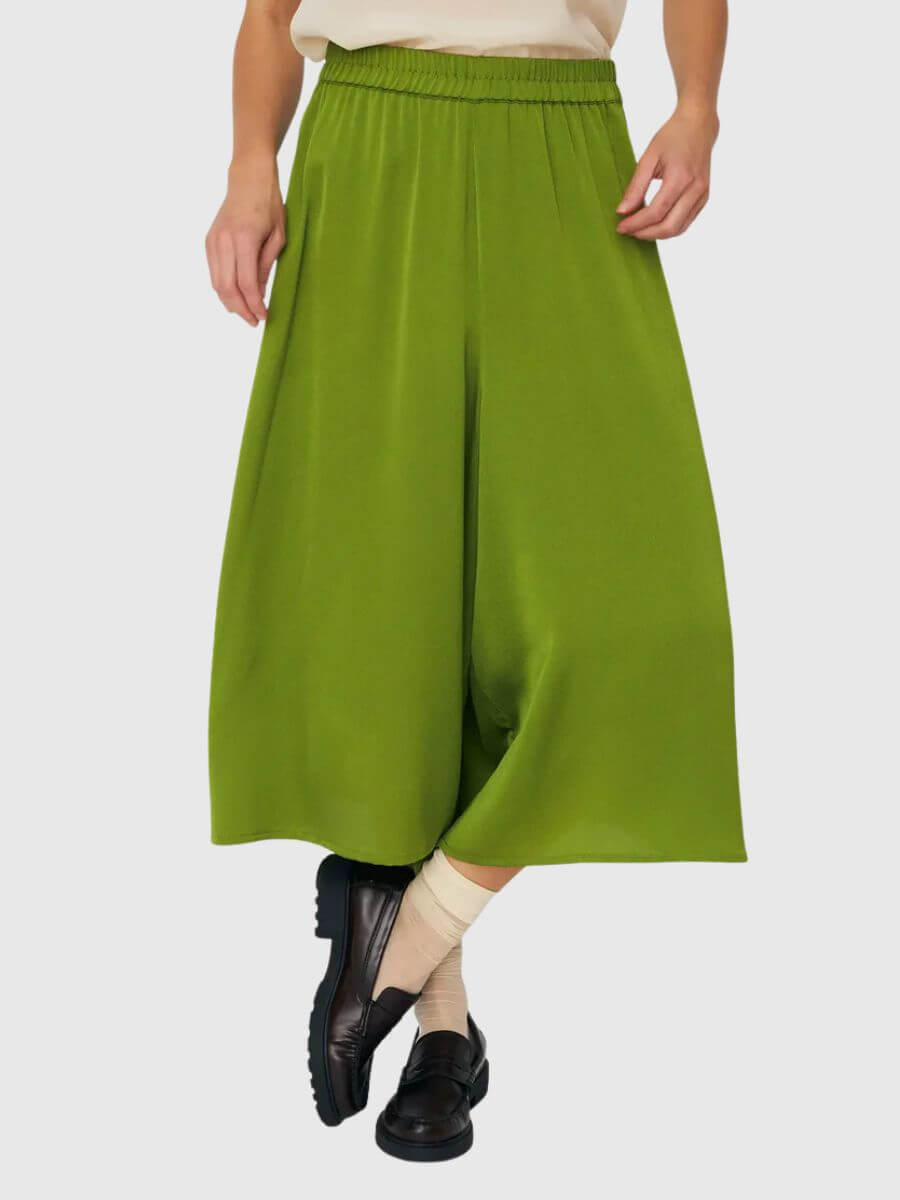 Stella Nova - Delicate Shorts - Green Flash