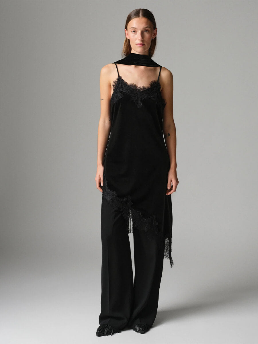 DAY BIRGER ET MIKKELSEN
Tory Veloura Scarf
