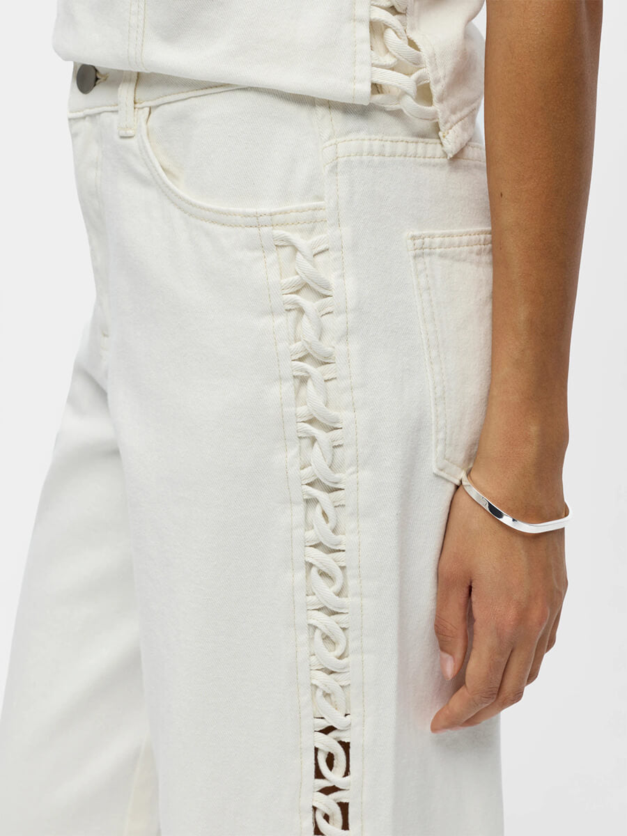 OBJECT
Trice Wide Jeans