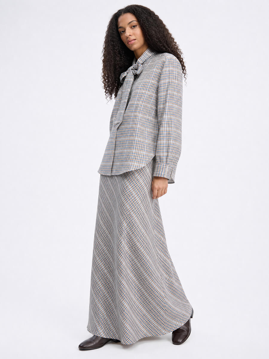 Munthe Veiling Shirt styled untucked with barrel leg jeans and peep toe patent heels