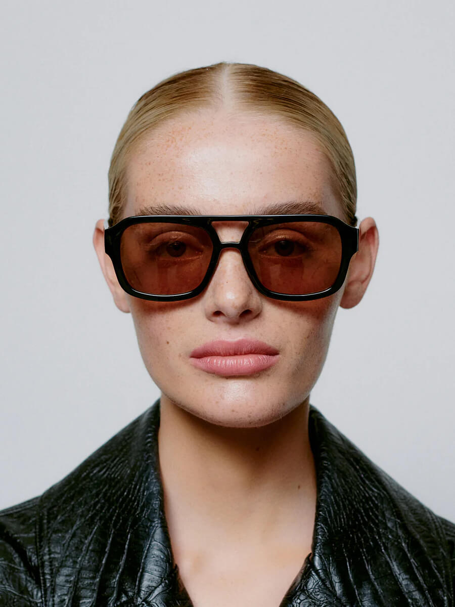 akjaerbede Kaya sunglasses - Black