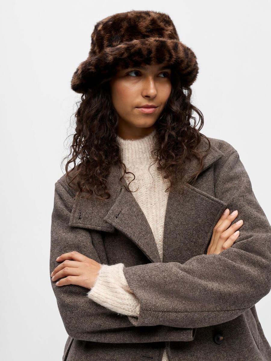 object Klara Faux Fur Bucket Hat