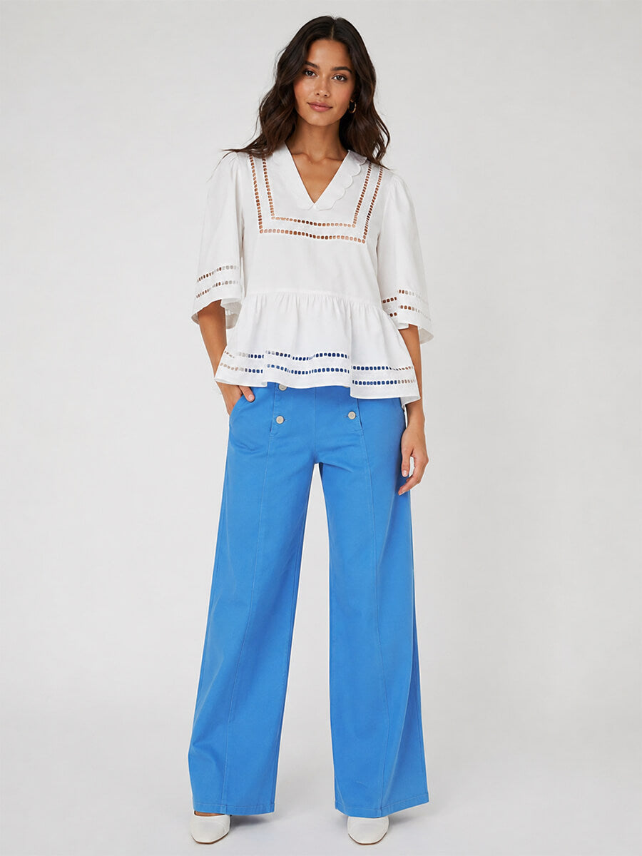 STELLA NOVA
Top with Scallop Edge Collar - White