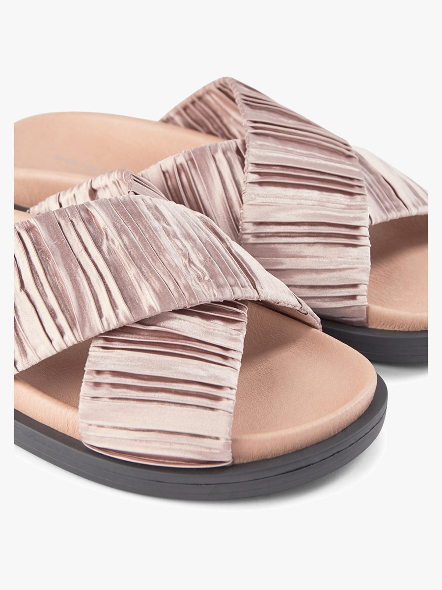 Shoe the Bear Ivy Cross Sandal - Nude