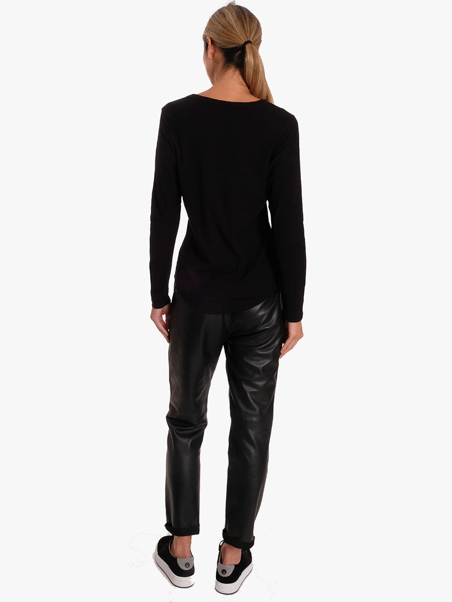 Levete Room Any3 Long Sleeve Crew Neck T - Black
