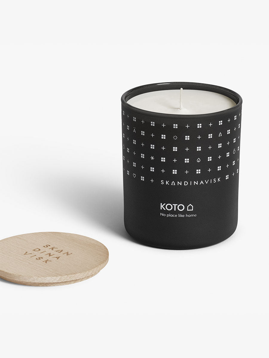 Skandinavisk Scented Candle - Koto