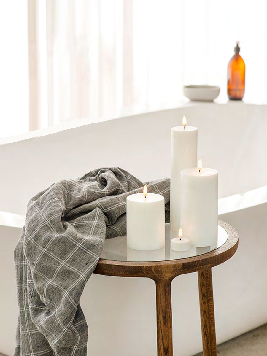 Uyuni Lighting LED Pillar Candle 7.8x15 - Nordic White