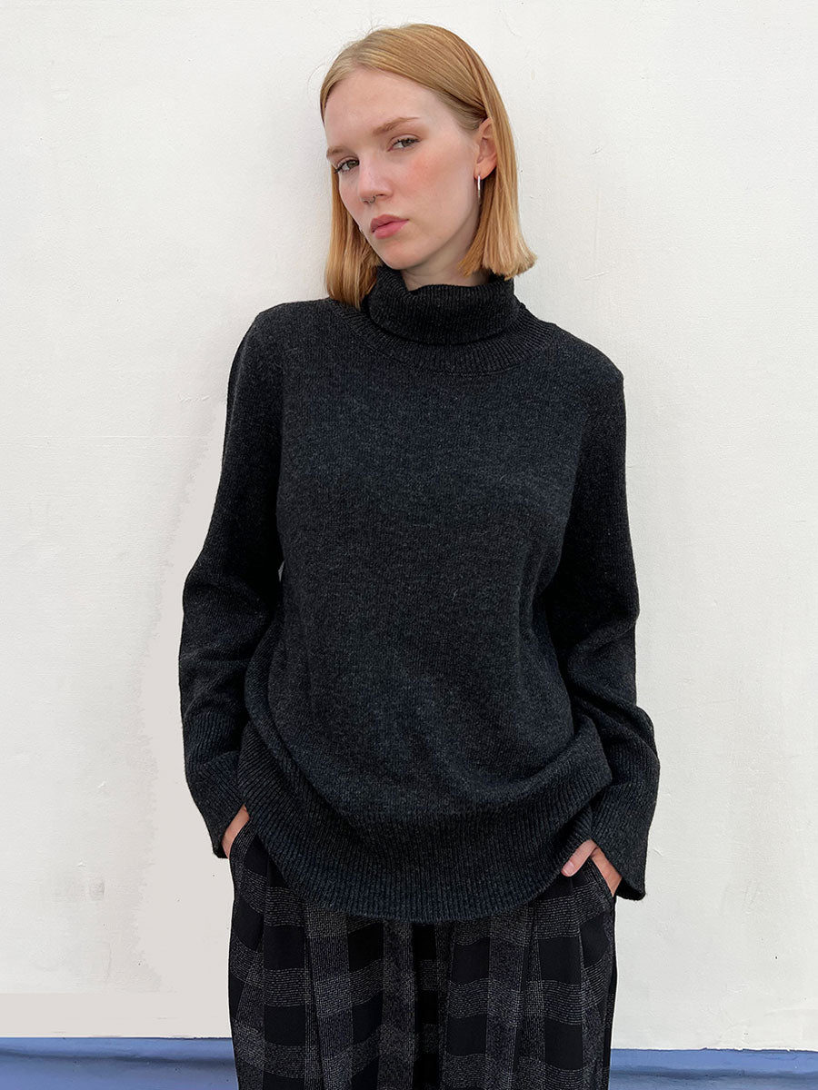 Sibin-Linnebjerg-Ponza-Jumper