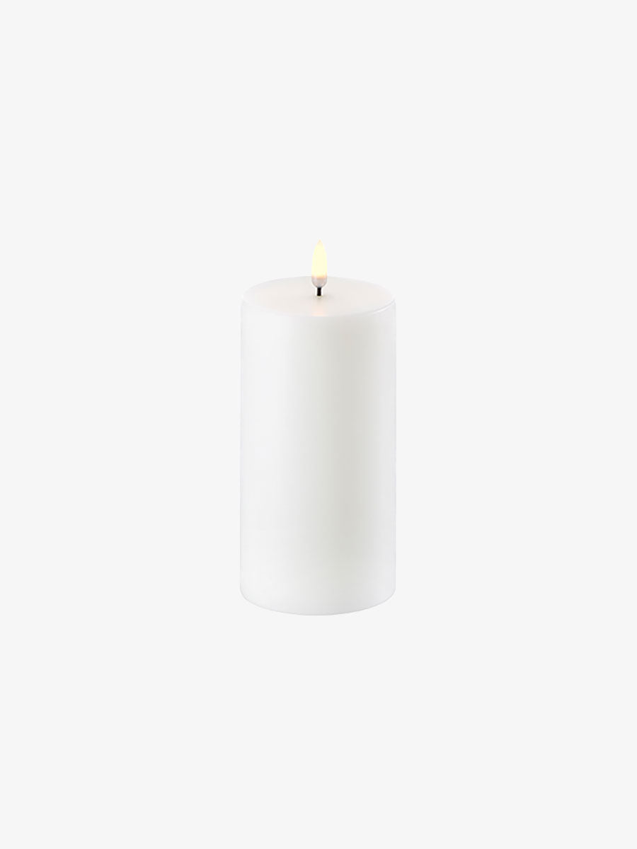 Uyuni Lighting LED Pillar Candle 7.8x15 - Nordic White