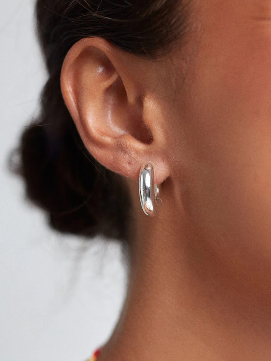 ANNI LU
The Big O Hoops - Silver