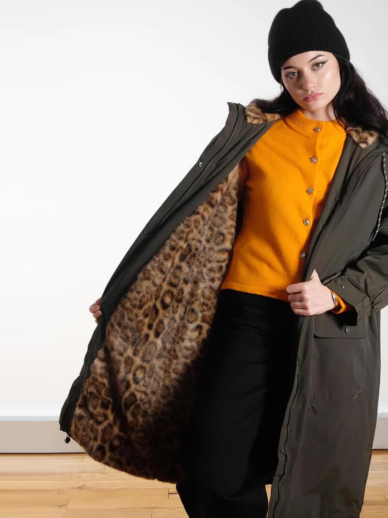 BAUM UND PFERDGARTEN
Demi Coat - Rosin Green