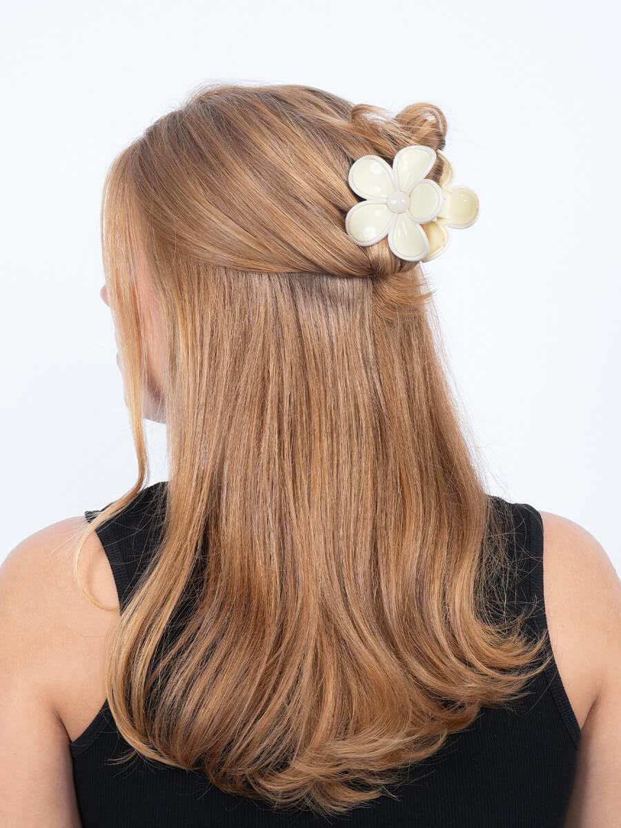 SUI AVA
Buttercup Big Hairgrip - Yellow