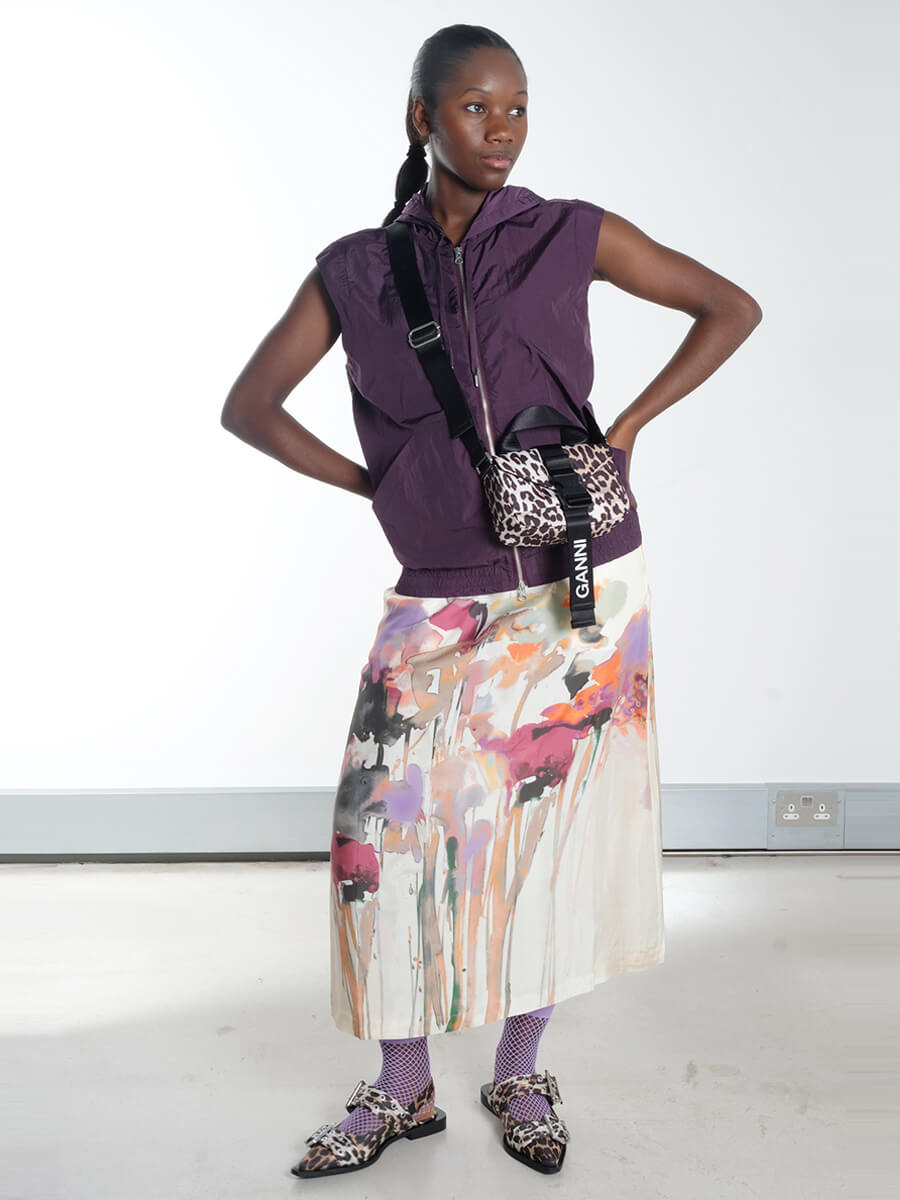 Baum und Pferdgarten - Becky Waistcoat Munthe - Aruma Skirt - Sand 